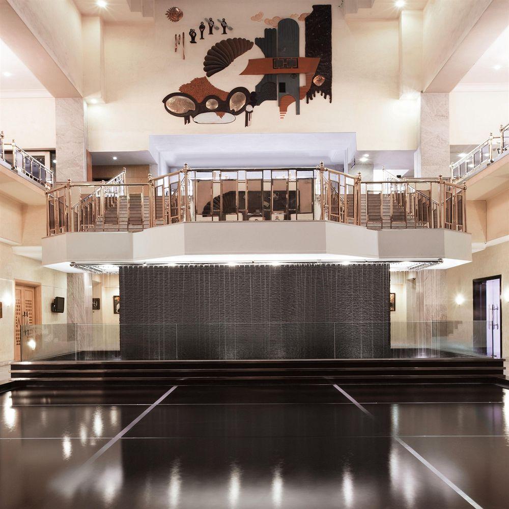 Le Meridien Bangalore Eksteriør bilde