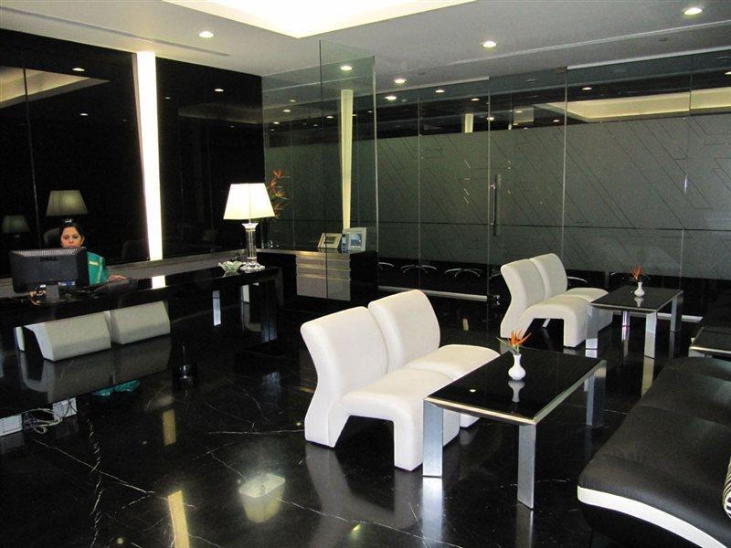 Le Meridien Bangalore Eksteriør bilde