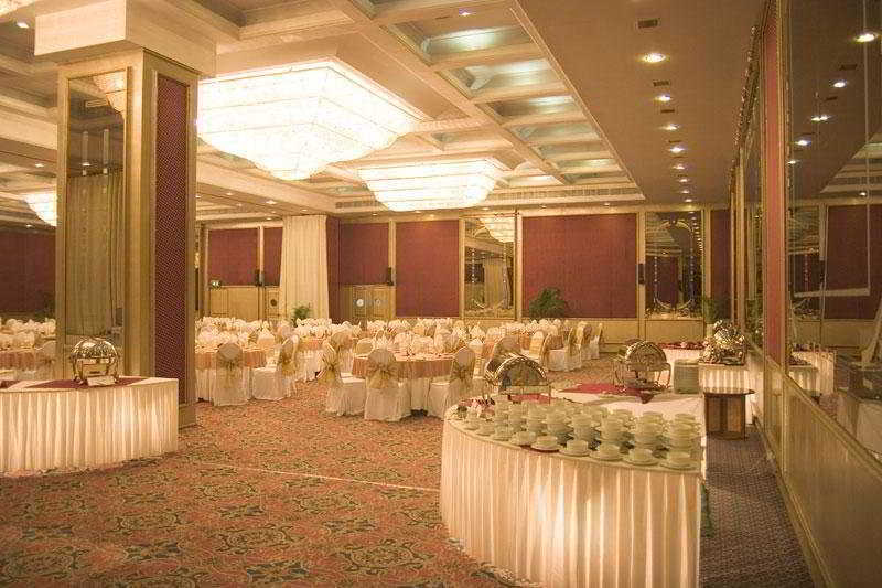 Le Meridien Bangalore Eksteriør bilde