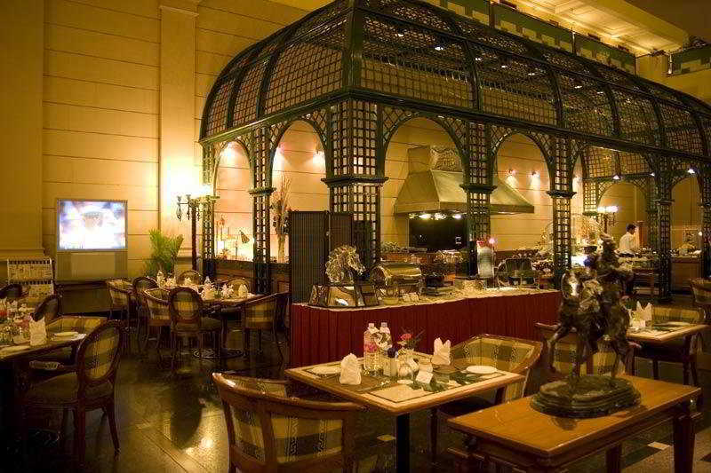 Le Meridien Bangalore Eksteriør bilde