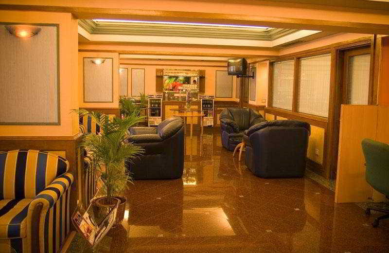 Le Meridien Bangalore Eksteriør bilde