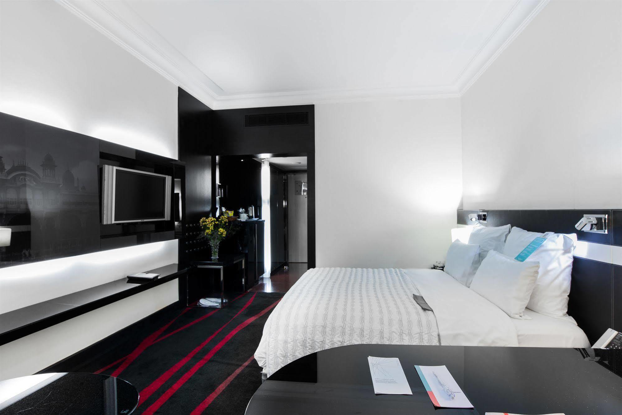 Le Meridien Bangalore Eksteriør bilde