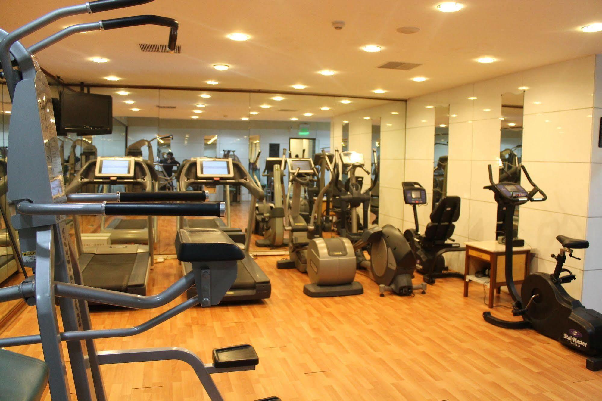 Le Meridien Bangalore Eksteriør bilde