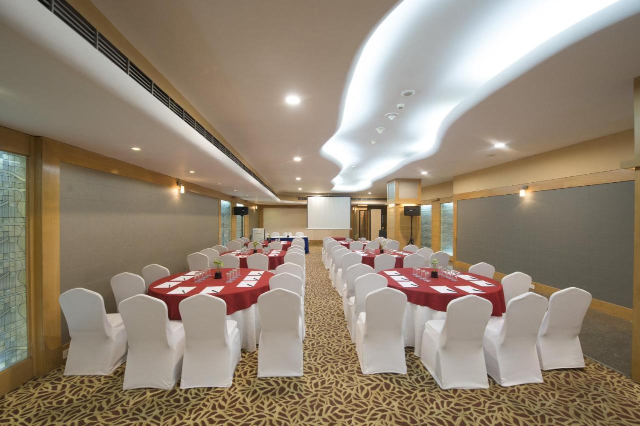 Le Meridien Bangalore Eksteriør bilde